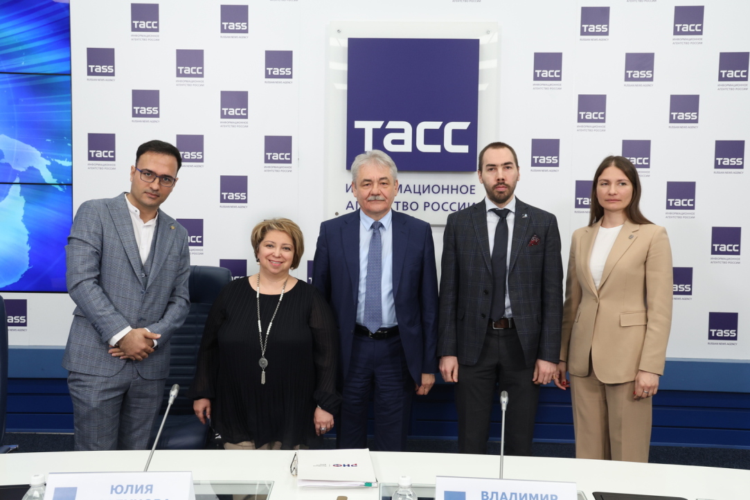 «Надеюсь, что смогу инициировать новые исследования в Высшей школе экономики» Иллюстрация к новости: «Надеюсь, что смогу инициировать новые исследования в Высшей школе экономики»