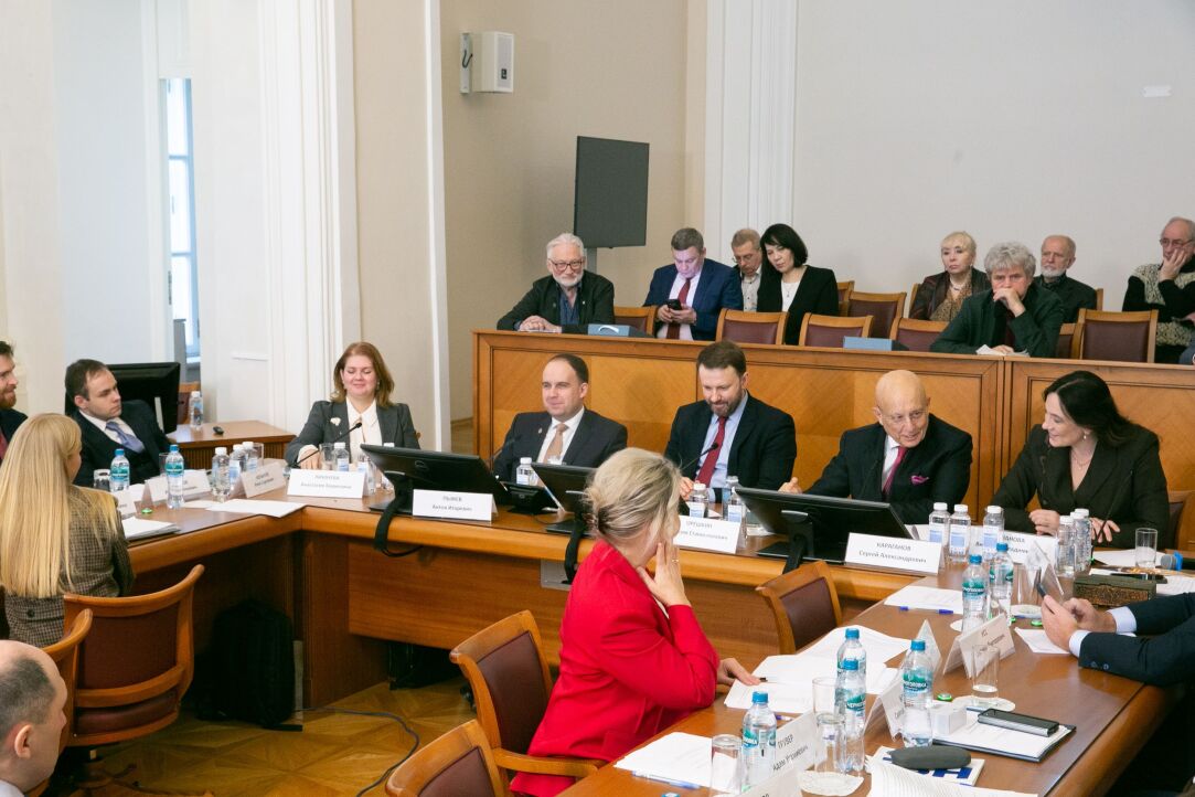 Иллюстрация к новости: Создавать условия для жизни и развивать инфраструктуру: как сделать Сибирь модной